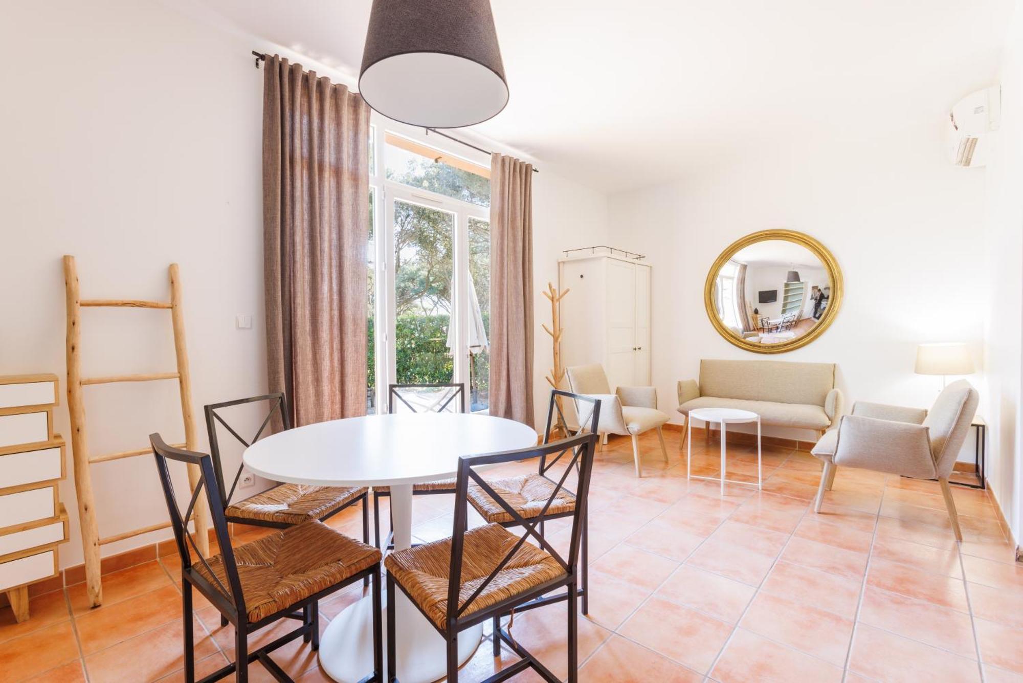 Le Domaine De La Mer - Appartements De Plage Dans Un Cadre Enchanteur Apartment Hyeres