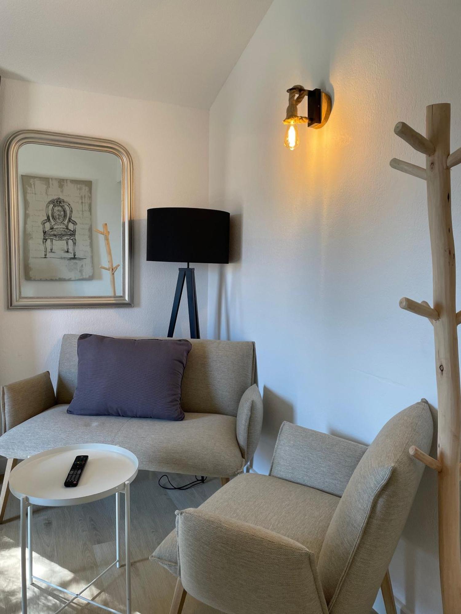 Le Domaine De La - De Dans Un Cadre Enchanteur Apartamento Hyères